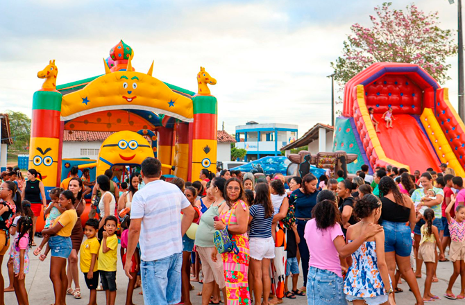 Festa das Crianças em Pedra Mole movimentou toda garotada