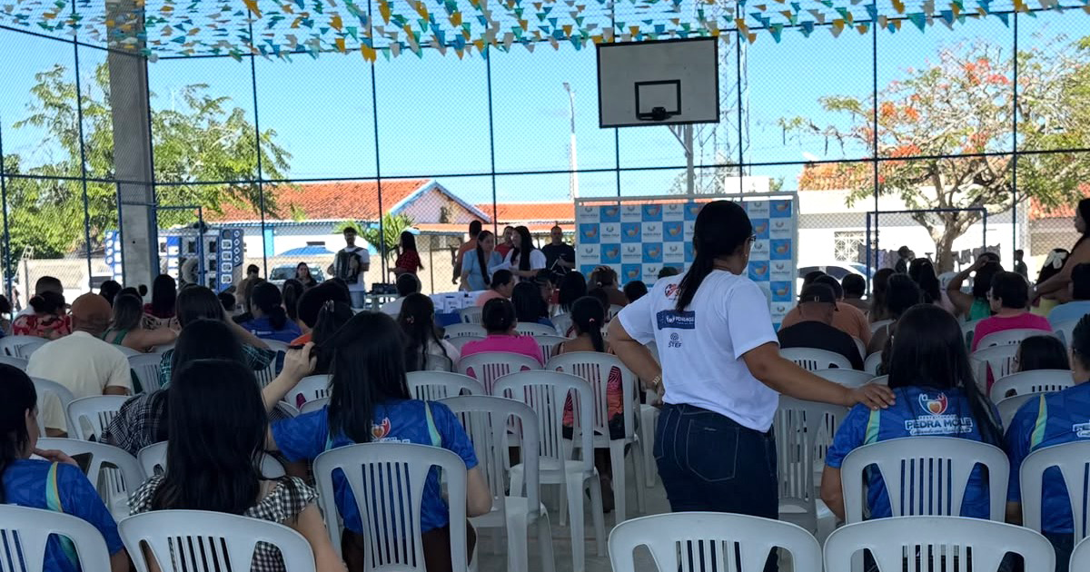 Secretaria de Saúde realiza entrega de 120 óculos do programa Bem Mais Saúde Pedra Mole