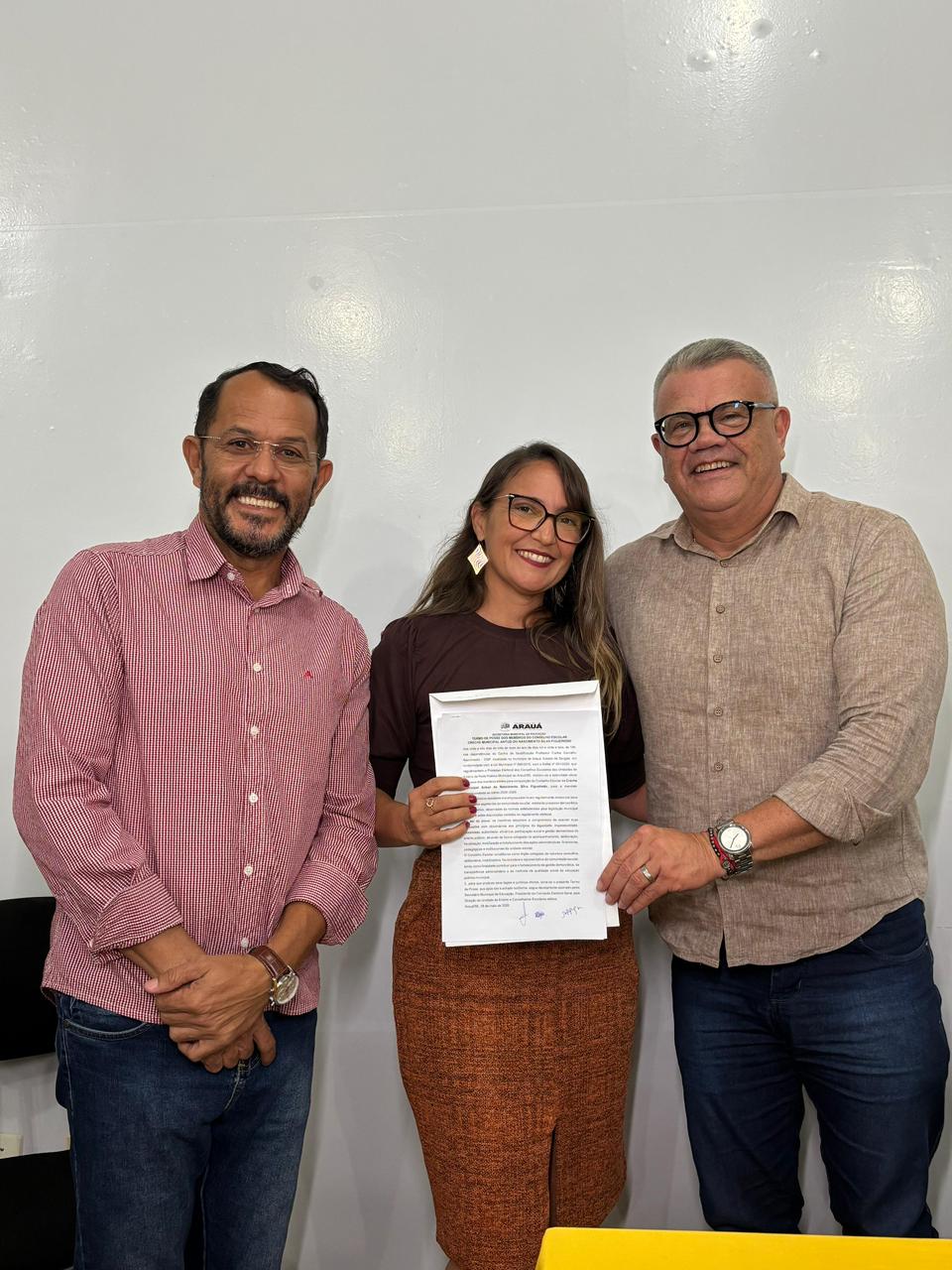 Foto da notícia Solenidade Oficial de Posse dos Conselhos Escolares das Unidades de Ensino da Rede Pública Municipal.