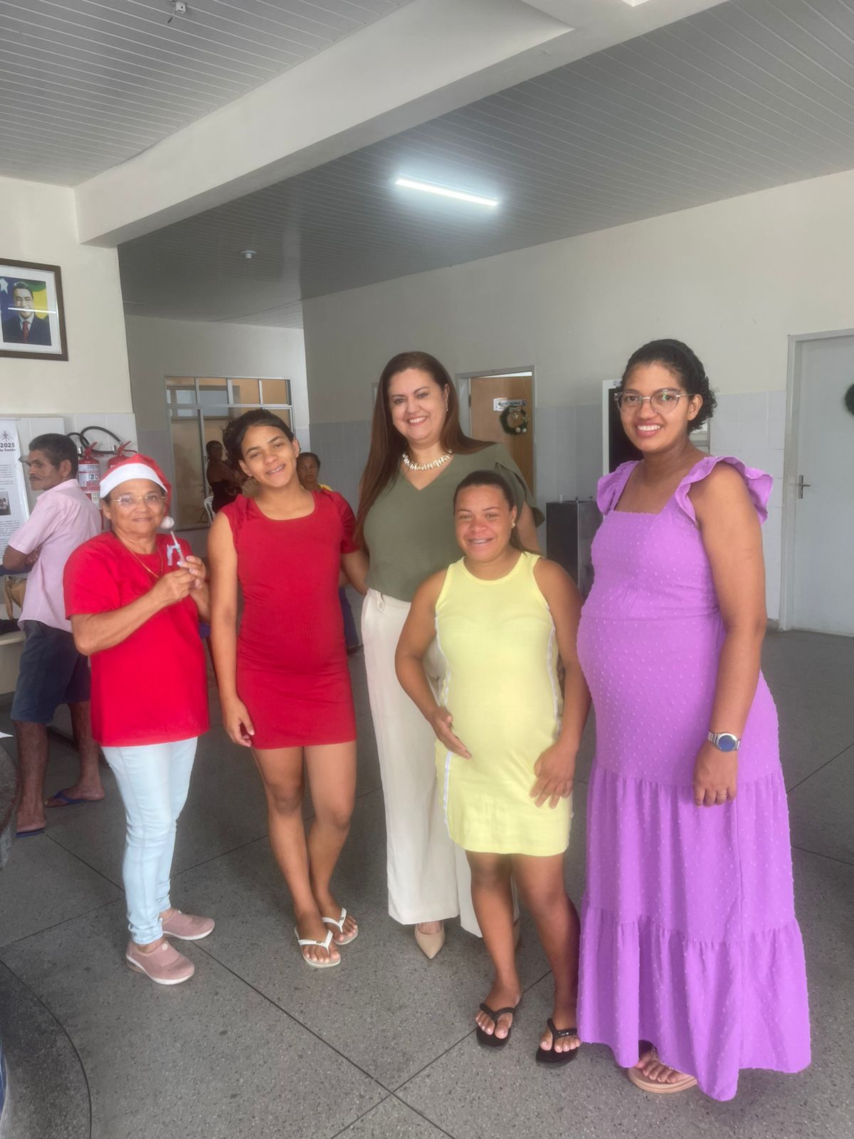 Foto da notícia Vacinação contra o Vírus Sincicial Respiratório (VSR) para gestantes acompanhadas pela equipe de Saúde da Família!