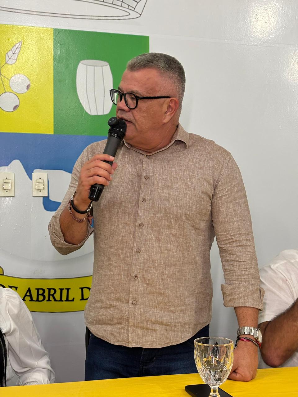 Foto da notícia Solenidade Oficial de Posse dos Conselhos Escolares das Unidades de Ensino da Rede Pública Municipal.