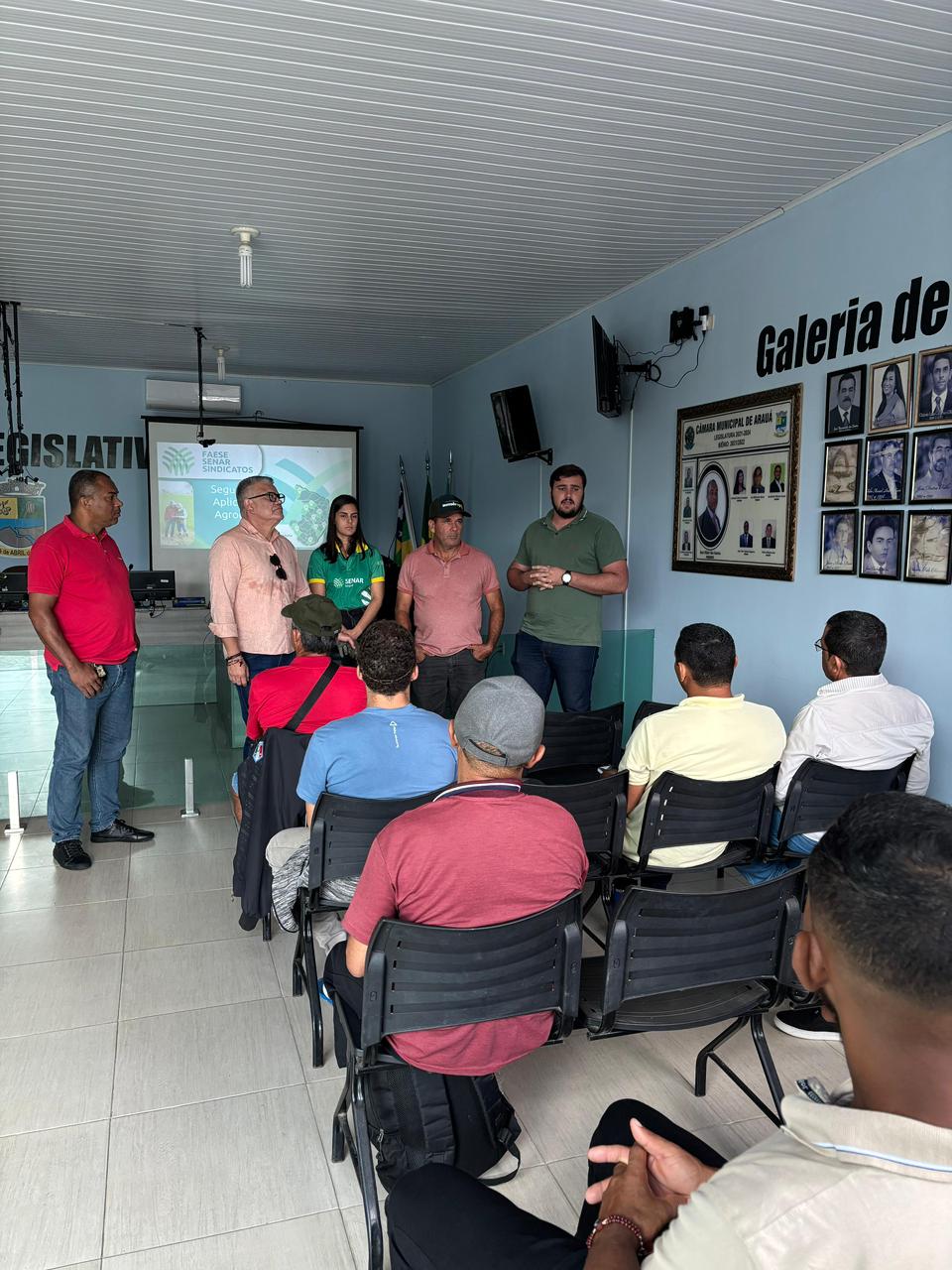 Foto da notícia Curso de aplicação de agrotóxicos.