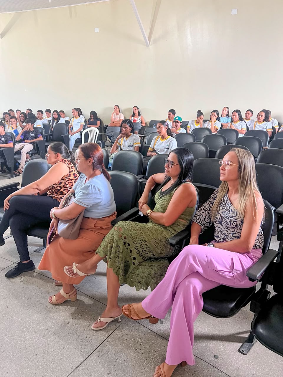 Foto 3 da notícia Aulão Preparatório para o SAESE 2026 ✨📚