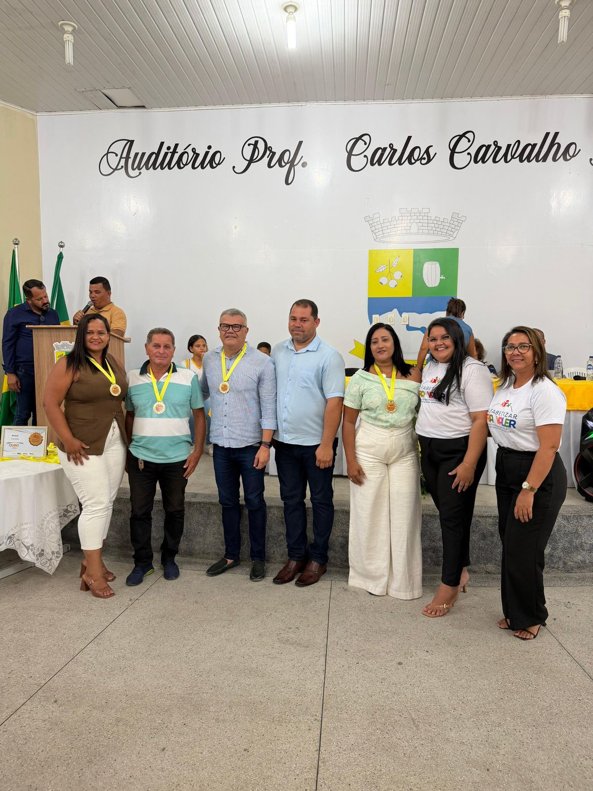 Foto da notícia 📚 Educação de Ouro