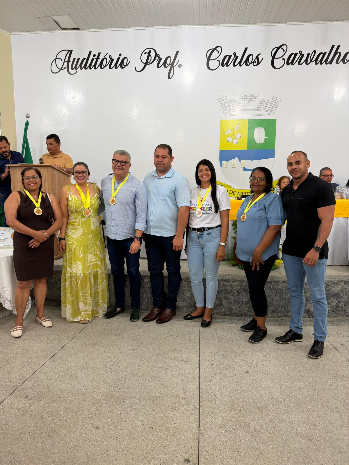 Foto da notícia 📚 Educação de Ouro