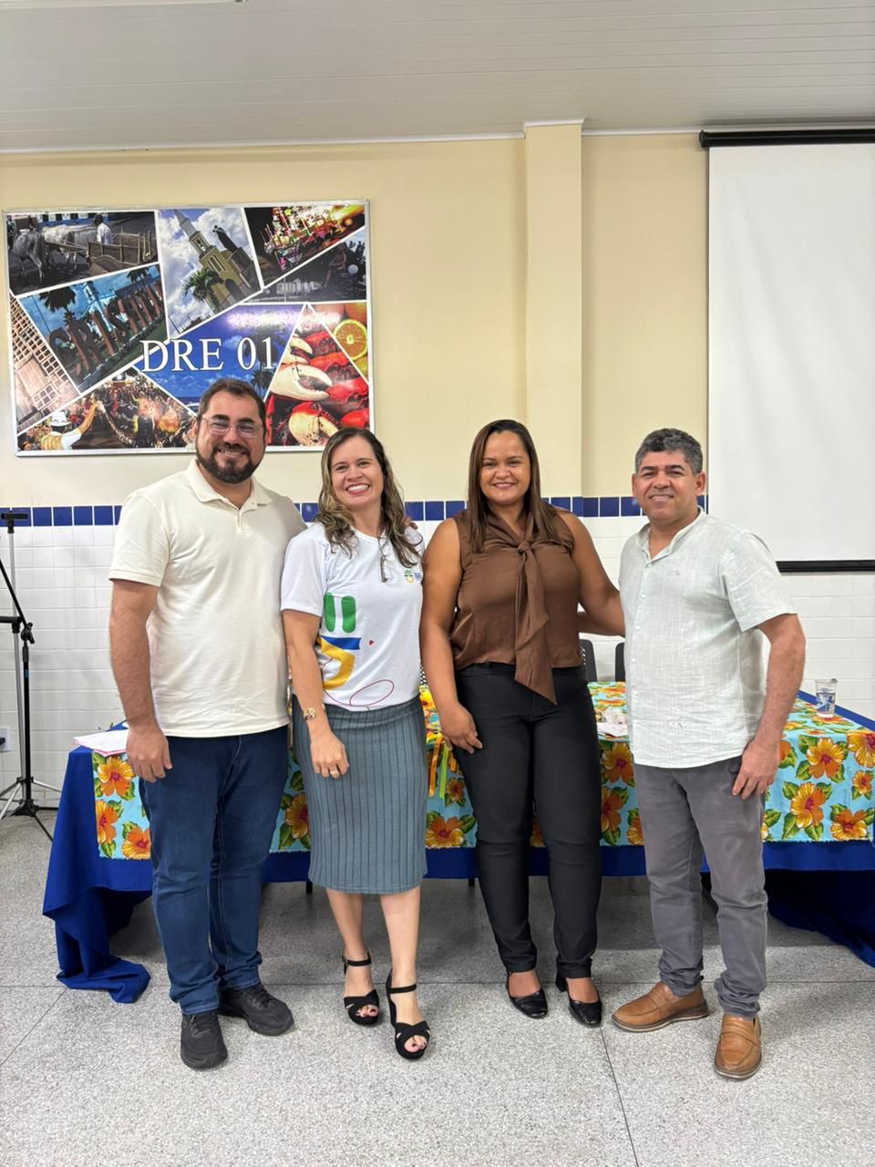 Foto da notícia II Fórum de Partilha da EJA – Educação de Jovens e Adultos ✨📚