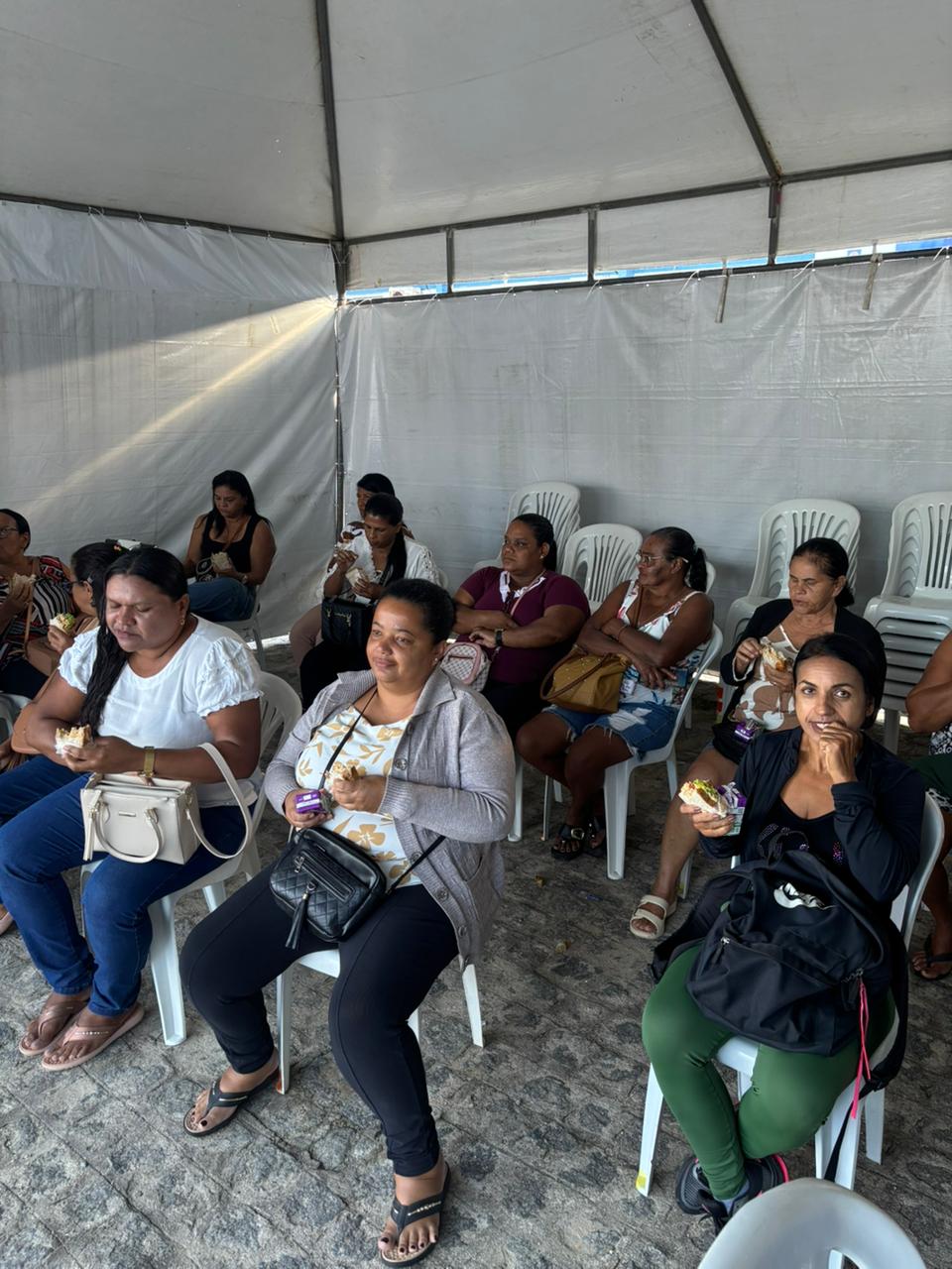 Foto da notícia Mutirão da Carreta da Mulher!